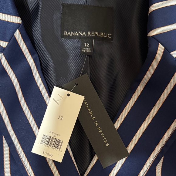 Banana Republic Navy and White Striped Double-Breasted Blazer - Picture 3 of 9